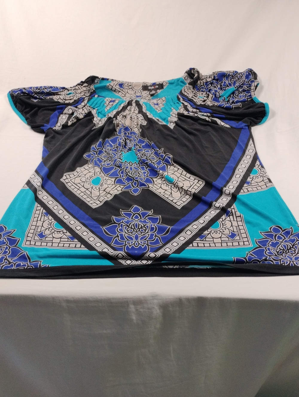 Style & Co. Women’s Floral Pattern Short Sleeve Top in Teal and Black Size XL